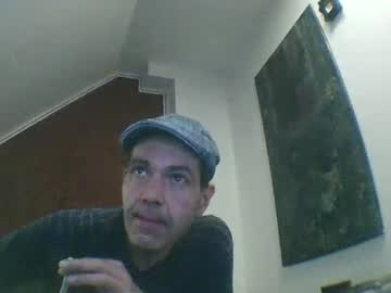Spliffray Chaturbate stream image from August 20, 2025