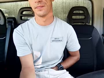 Daniel_Kane Chaturbate stream image from August 20, 2025