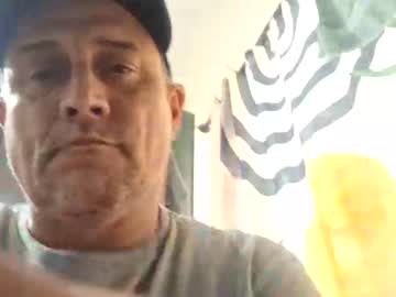 Eric4698523103 Chaturbate stream image from August 20, 2025