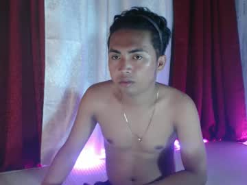 Morinohugecock18 Chaturbate stream image from August 20, 2025