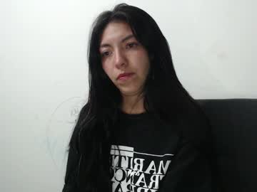 Sararosee69 Chaturbate stream image from August 20, 2025