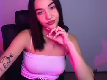 Tayla_Candy Chaturbate stream image from August 20, 2025