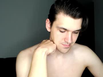 Mateo_Zeus Chaturbate stream image from August 20, 2025