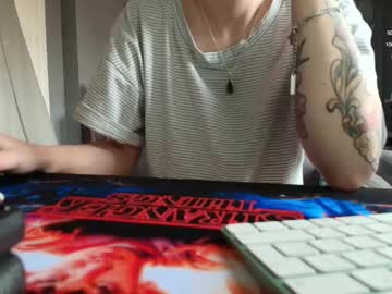 Short_Sweetpea Chaturbate stream image from August 20, 2025
