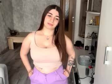 Waltraudsterett Chaturbate stream image from August 20, 2025