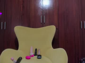 Carly_Grasso Chaturbate stream image from August 20, 2025
