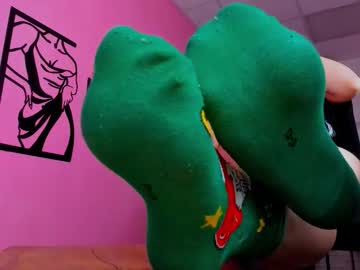 Nielletablossom Chaturbate stream image from August 20, 2025