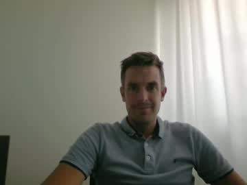 Sexynaugthywanker Chaturbate stream image from August 20, 2025