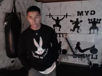 Andyjoy_ Chaturbate stream image from August 20, 2025