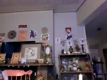 Icarusfreefalling21 Chaturbate stream image from August 20, 2025