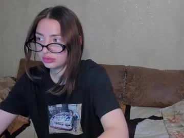 Lizzi_Muur Chaturbate stream image from August 20, 2025