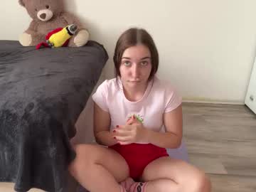 Lunayourcrush Chaturbate stream image from August 20, 2025
