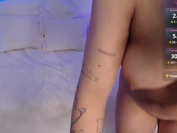 Maddi_Snow Chaturbate stream image from August 20, 2025