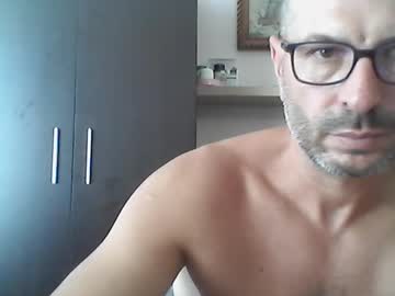 1900sexualman Chaturbate stream image from August 20, 2025