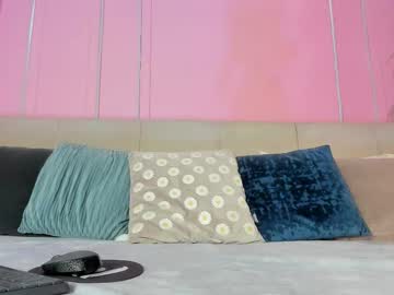 Emelyy_Carter Chaturbate stream image from August 20, 2025