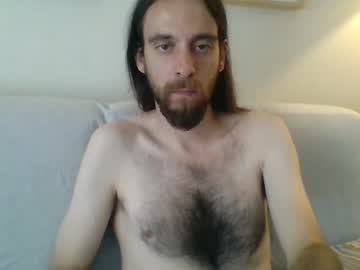 Portuguesehung Chaturbate stream image from August 20, 2025