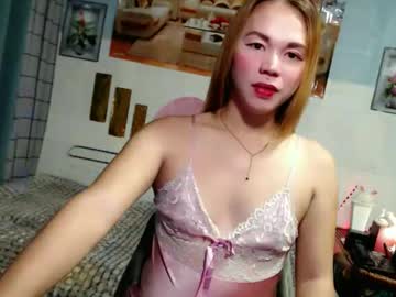 Queenlust381213 Chaturbate stream image from August 20, 2025