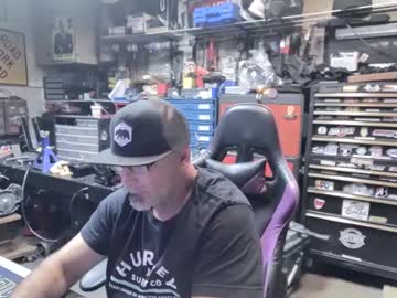 Wakesblowinclouds Chaturbate stream image from August 20, 2025