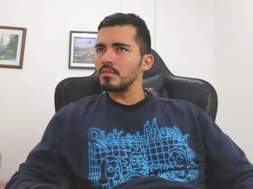 Alejandroo_7 Chaturbate stream image from August 20, 2025