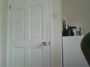 Blackdick90z Chaturbate stream image from August 20, 2025