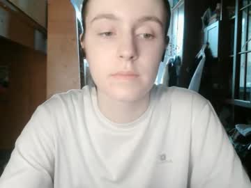 Kileyasselin Chaturbate stream image from August 20, 2025
