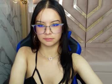 Nanncy_R_ Chaturbate stream image from August 20, 2025