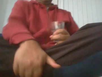 Spicyheartsyd Chaturbate stream image from August 20, 2025