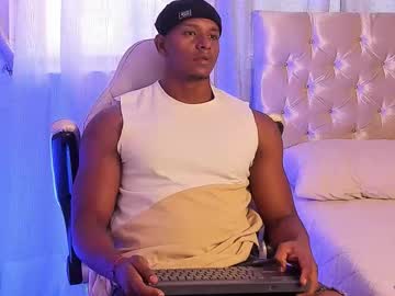 Mulato_Fit15 Chaturbate stream image from August 20, 2025