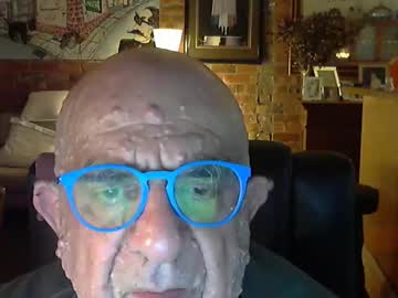 Patvac Chaturbate stream image from August 20, 2025