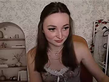 Kiss_Shy Chaturbate stream image from August 20, 2025