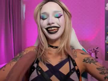 Leylanoir Chaturbate stream image from August 20, 2025