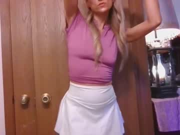 Lilithohfish Chaturbate stream image from August 20, 2025
