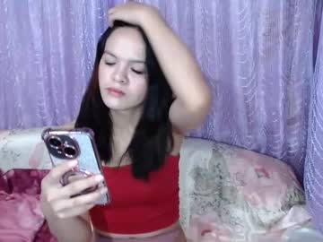 Sexynaughtyella_Xx Chaturbate stream image from August 20, 2025