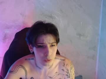 Apolo01_ Chaturbate stream image from August 20, 2025