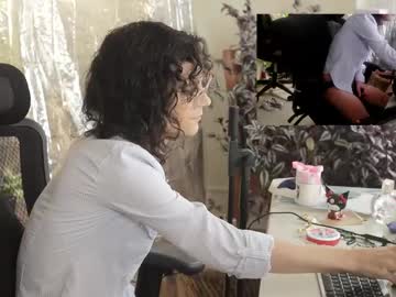 Deeralxne Chaturbate stream image from August 20, 2025