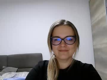 Emma_Misty_ Chaturbate stream image from August 20, 2025