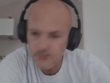 Whiteeaglesrb Chaturbate stream image from August 20, 2025