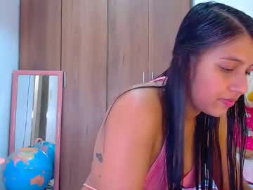 Littlesophia_ Chaturbate stream image from August 20, 2025