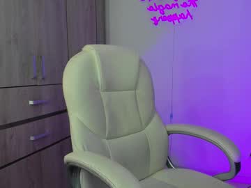 Mia_Rise Chaturbate stream image from August 20, 2025