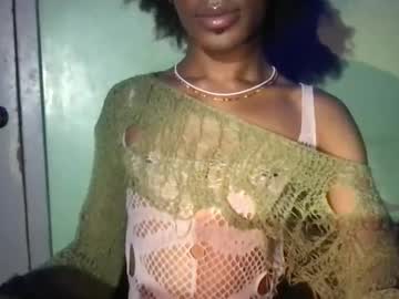Solaceeve Chaturbate stream image from August 20, 2025