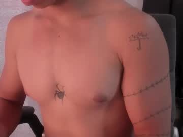 Isaac_Cryston Chaturbate stream image from August 20, 2025