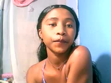 Cchantela Chaturbate stream image from August 20, 2025