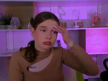 Rina_Roo Chaturbate stream image from August 20, 2025