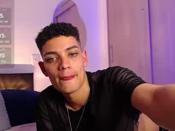 Troyevill Chaturbate stream image from August 20, 2025