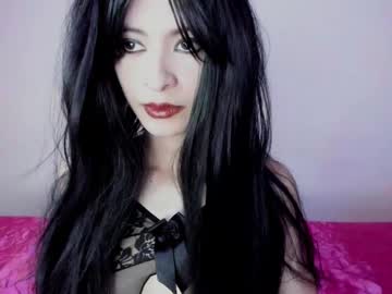Cutenaked_8 Chaturbate stream image from August 20, 2025