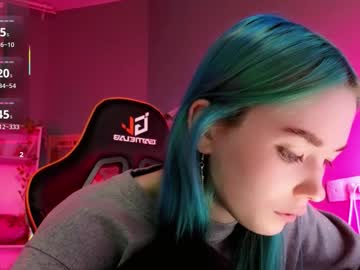 Kiara_Dream stream image from August 20, 2025