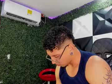 Samaeltopboy Chaturbate stream image from August 20, 2025