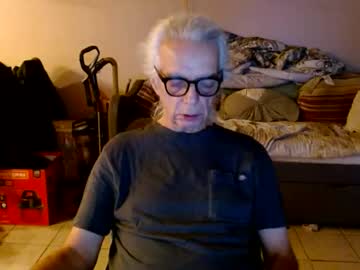 Tom112292014 Chaturbate stream image from August 20, 2025
