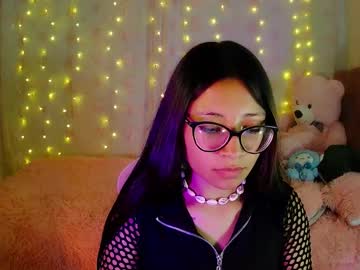 Valeriahear Chaturbate stream image from August 20, 2025