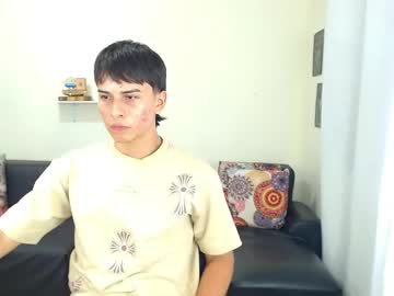 Aaxell18 Chaturbate stream image from August 20, 2025